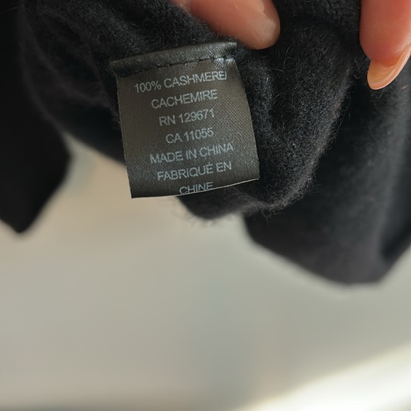 Skull Cashmere 100% cashmere black sweater with arm cutouts - Picture 7 of 10